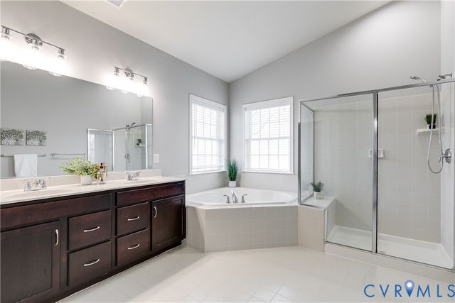 6031 Trail Ride Dr, Moseley, VA 23120