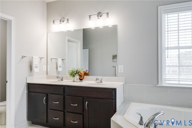 6031 Trail Ride Dr, Moseley, VA 23120