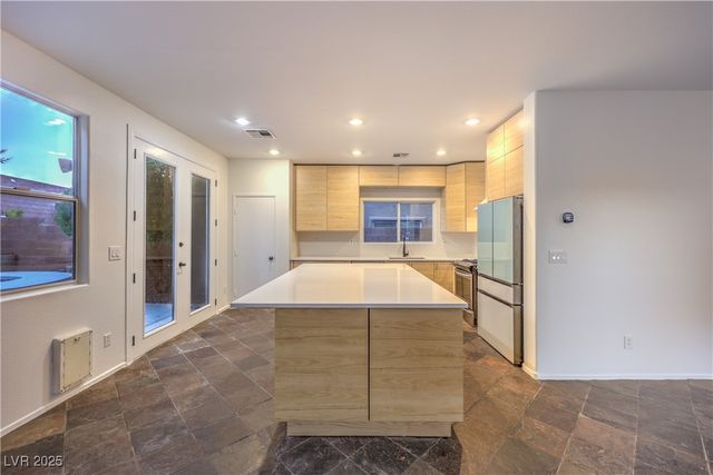 11644 Royal Derwent Avenue, Las Vegas, NV 89138