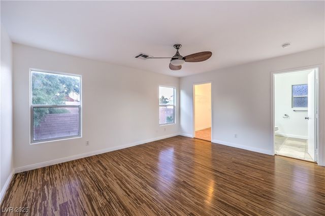 11644 Royal Derwent Avenue, Las Vegas, NV 89138