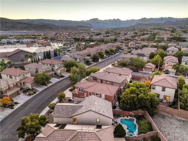 11644 Royal Derwent Avenue, Las Vegas, NV 89138