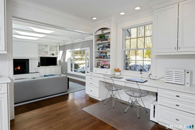 374 Michigan Road, New Canaan, CT 06840