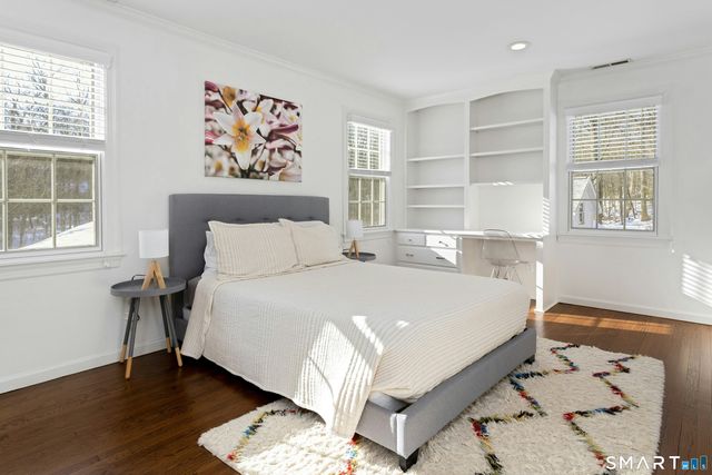 374 Michigan Road, New Canaan, CT 06840