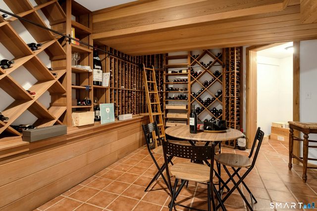 374 Michigan Road, New Canaan, CT 06840