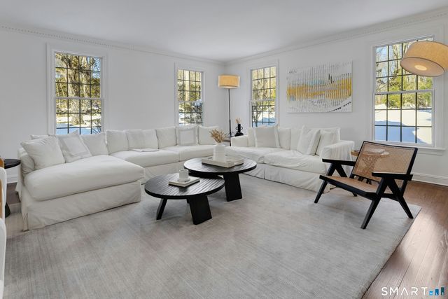 374 Michigan Road, New Canaan, CT 06840