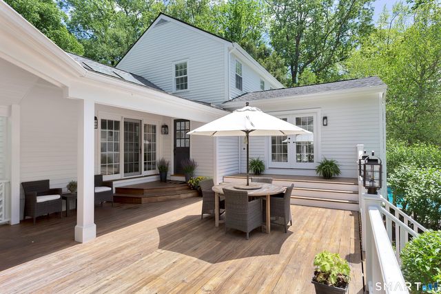 374 Michigan Road, New Canaan, CT 06840