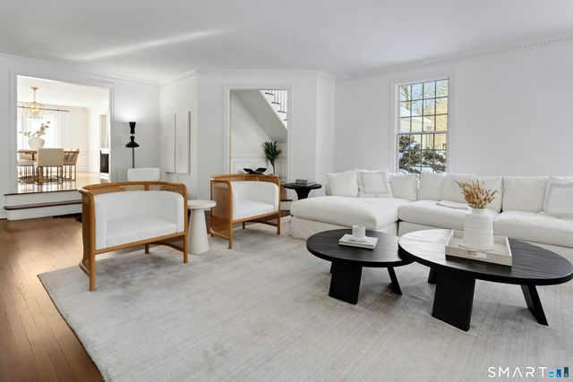 374 Michigan Road, New Canaan, CT 06840