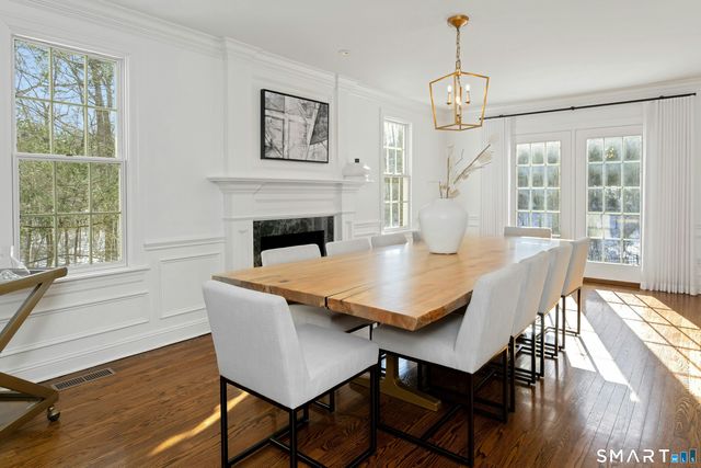 374 Michigan Road, New Canaan, CT 06840