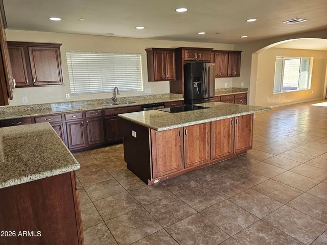 3711 N KACHINA Lane, Scottsdale, AZ 85251