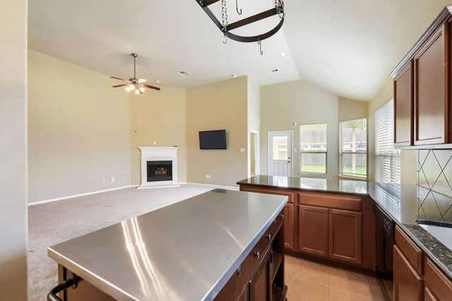 506 Carson Ridge Drive, Spring, TX 77386