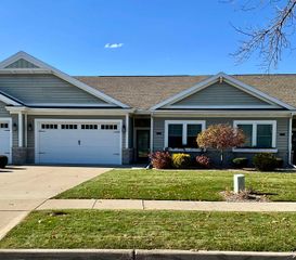 608 Breaker Cove Street, Bay City, MI 48708