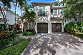 705 Bocce Court, Palm Beach Gardens, FL 33410