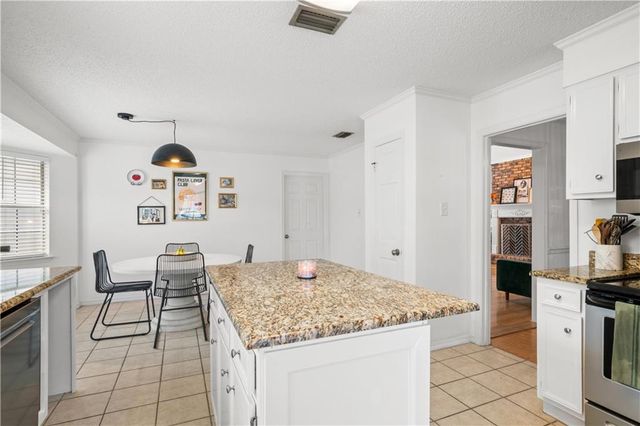 7305 Laurie Court, Mobile, AL 36695
