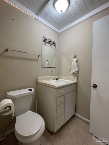 5696 Windrun Pl, Pace, FL 32571