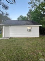 5696 Windrun Pl, Pace, FL 32571