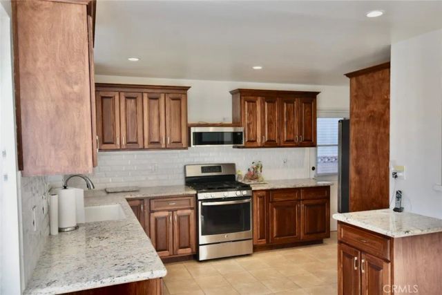 17238 Carfax Ave, Bellflower, CA 90706