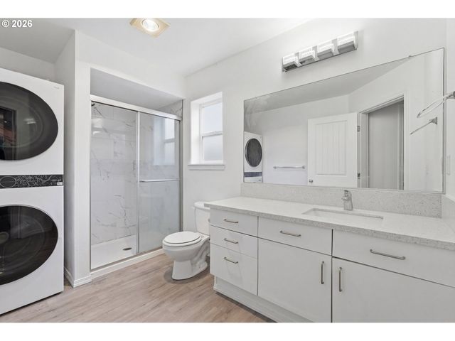 3320 Se 87TH Ave 5, Portland, OR 97266