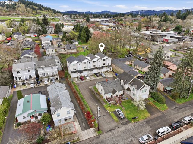 3320 Se 87TH Ave 5, Portland, OR 97266