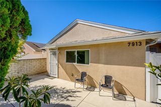 7913 Vanscoy, North Hollywood, CA 91605