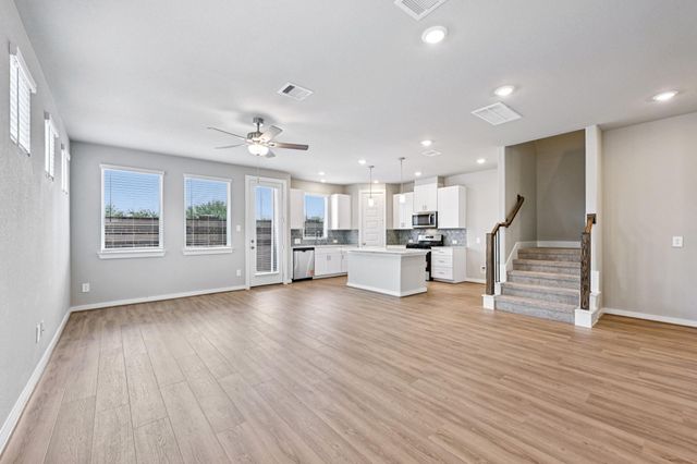 3209 Quiet Sunset Drive, Houston, TX 77080