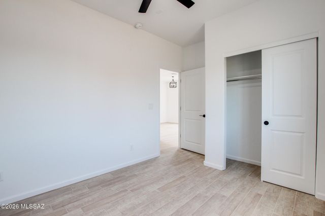 2320 W Diamond Street, Tucson, AZ 85705