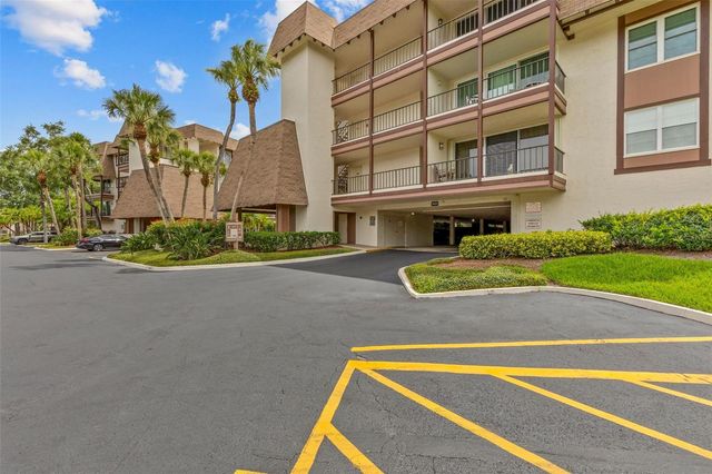 3021 COUNTRYSIDE BOULEVARD 44A, Clearwater, FL 33761