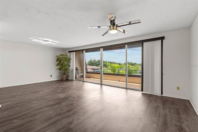 3021 COUNTRYSIDE BOULEVARD 44A, Clearwater, FL 33761