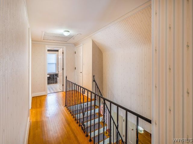 136 North Long Street, Amherst, NY 14221