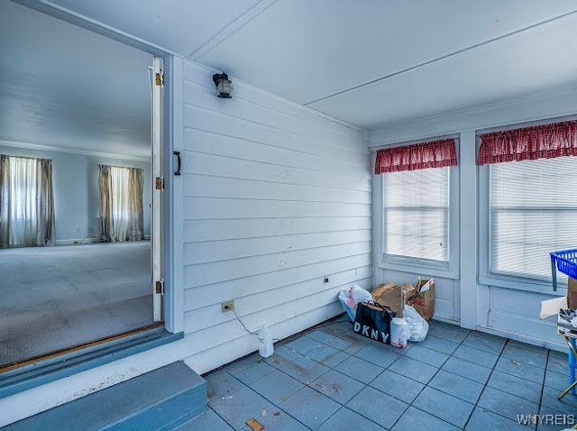 136 North Long Street, Amherst, NY 14221