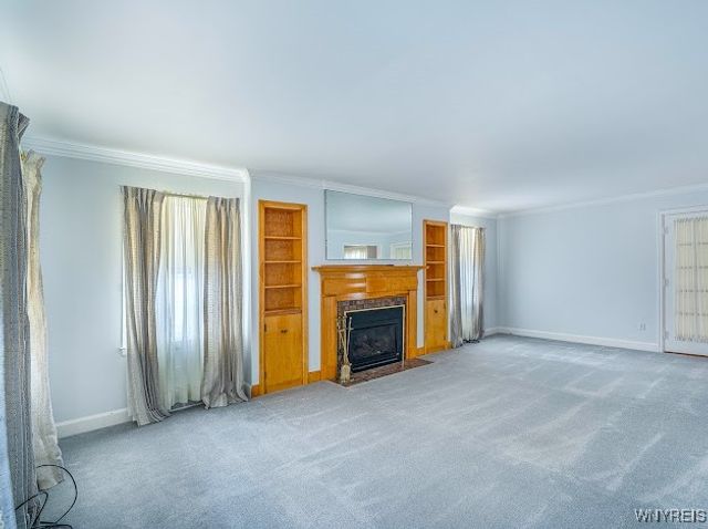 136 North Long Street, Amherst, NY 14221