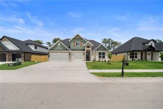 1340 Josephine Drive, Centerton, AR 72719