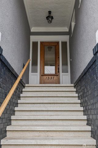 1337 15th Avenue, San Francisco, CA 94122