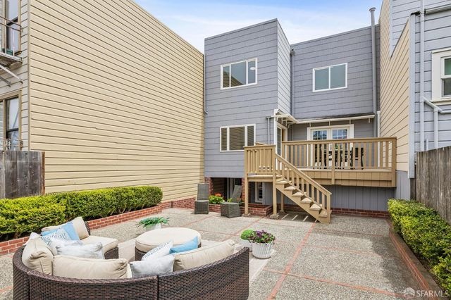 1337 15th Avenue, San Francisco, CA 94122