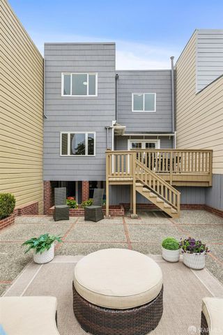 1337 15th Avenue, San Francisco, CA 94122