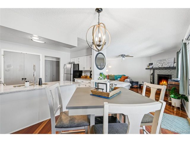 8077 S Vermejo Peak, Littleton, CO 80127