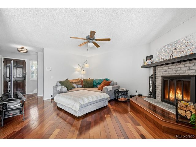 8077 S Vermejo Peak, Littleton, CO 80127