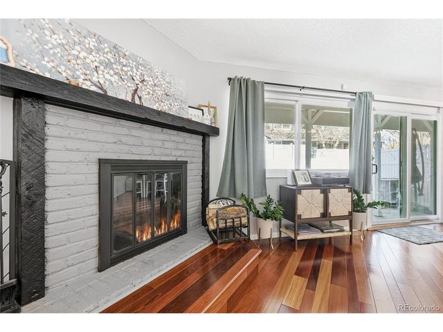 8077 S Vermejo Peak, Littleton, CO 80127