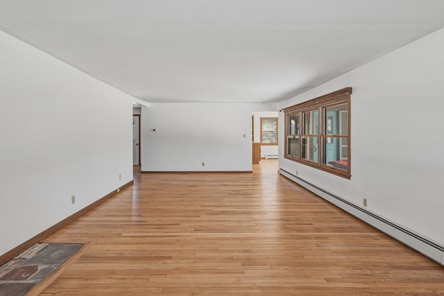 4 22nd St, Wareham, MA 02538