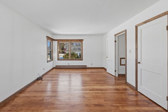 4 22nd St, Wareham, MA 02538