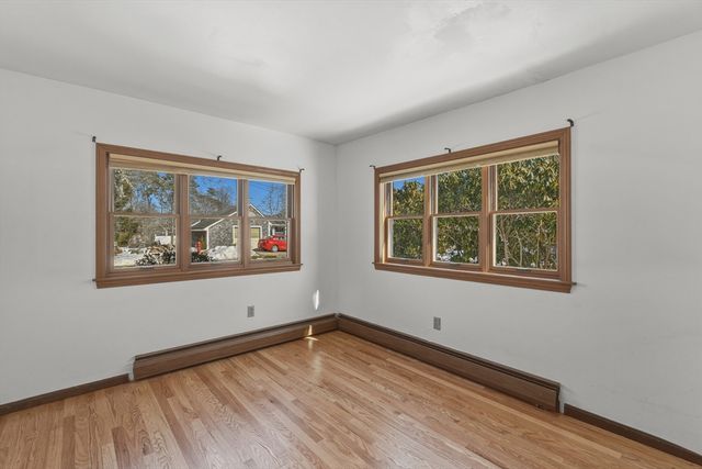 4 22nd St, Wareham, MA 02538