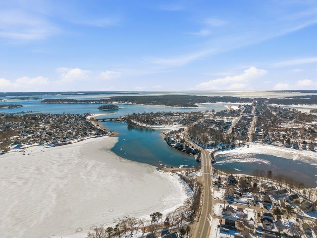 4 22nd St, Wareham, MA 02538