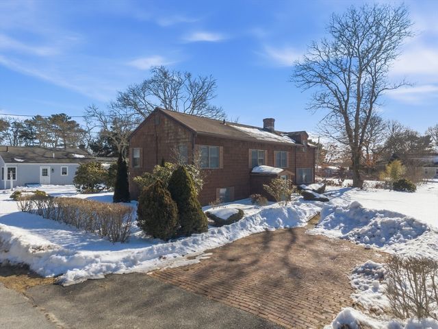 4 22nd St, Wareham, MA 02538