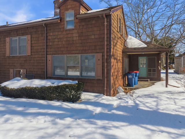 4 22nd St, Wareham, MA 02538