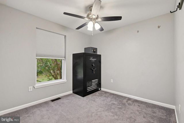 413 FOURTH AVE, Chesilhurst, NJ 08089
