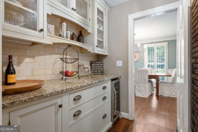 4220 Exeter Close NW, Atlanta, GA 30327