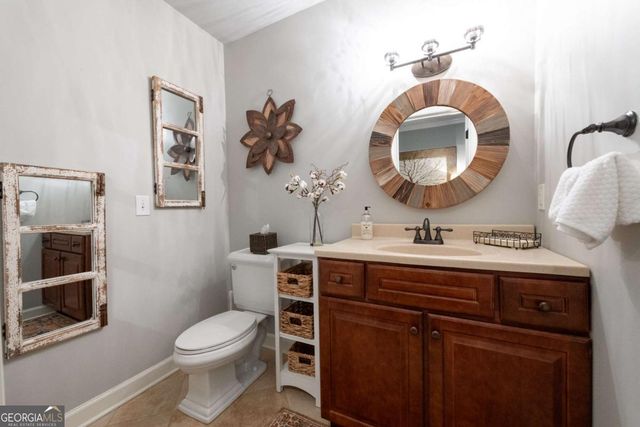 4220 Exeter Close NW, Atlanta, GA 30327