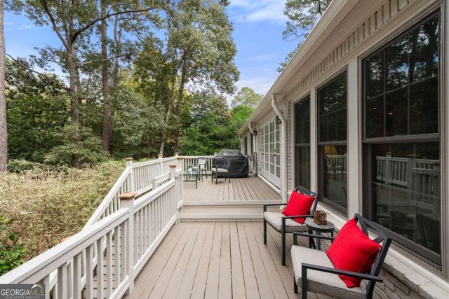 4220 Exeter Close NW, Atlanta, GA 30327