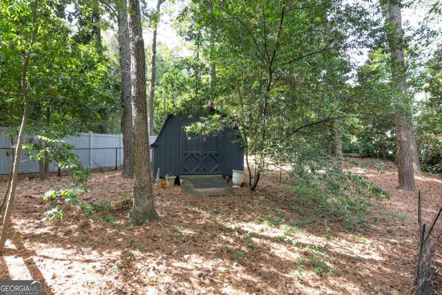 4220 Exeter Close NW, Atlanta, GA 30327