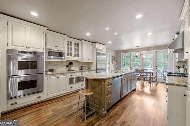 4220 Exeter Close NW, Atlanta, GA 30327