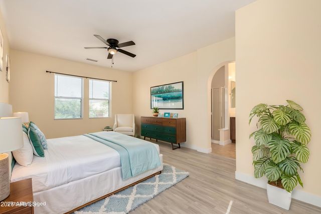 1110 N CROSSCREEK Drive, Chandler, AZ 85225